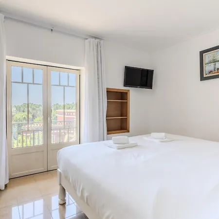 Apartment #397 Comfortable By The Albufeira