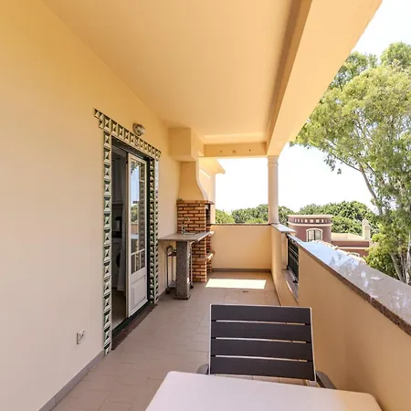#397 Comfortable By The Apartment Albufeira
