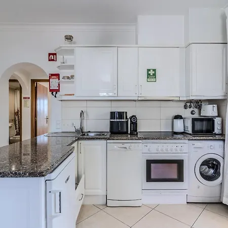 Apartment #397 Comfortable By The